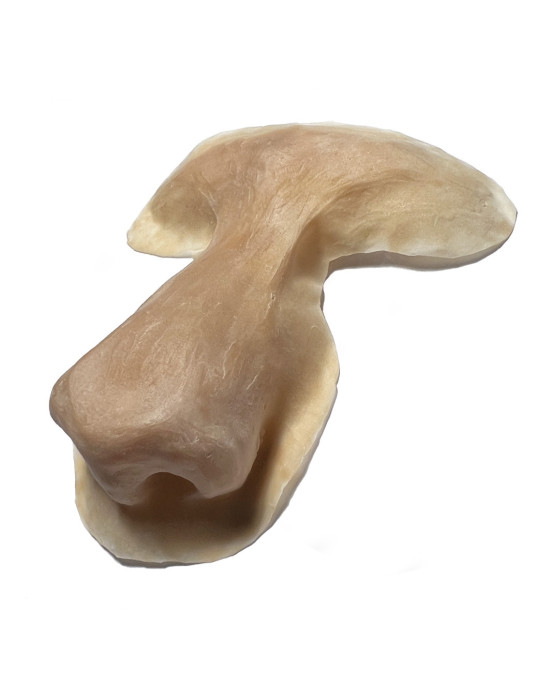 Latex Application Avatar nose, hand made in Barcelona by Leo Altamirano Studio.