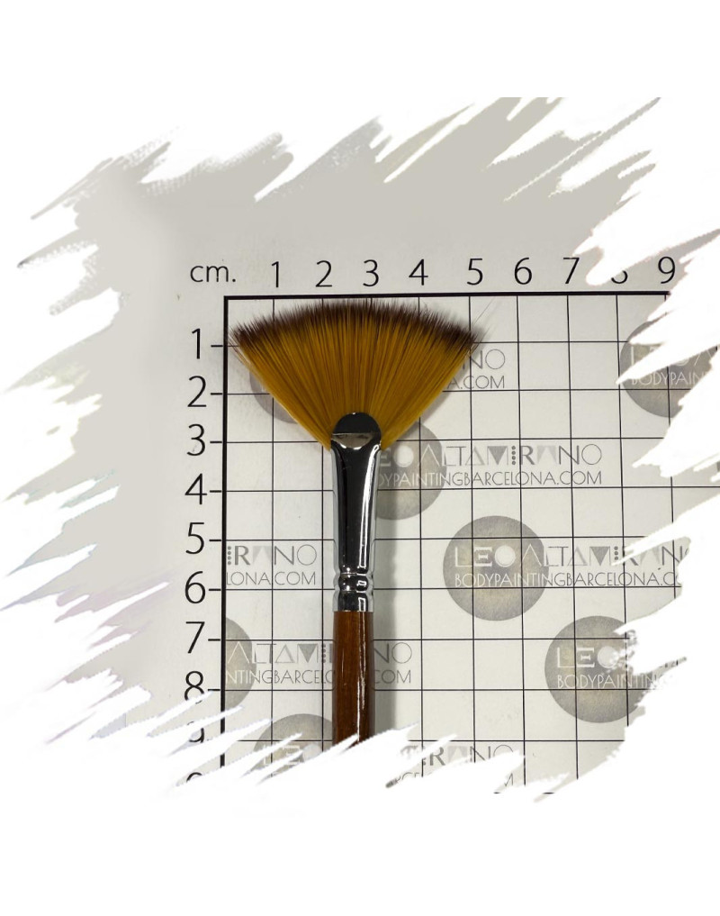 Fan shape brushes for artistic makeup and Body Painting